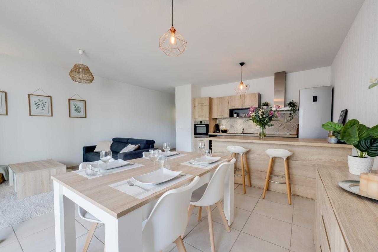 Au Fil Du Thiou - 2 Bedrooms - Parking Annecy Buitenkant foto